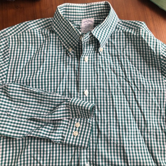Brooks Brothers Men’s Regent Button Down Shirt - Picture 4 of 6